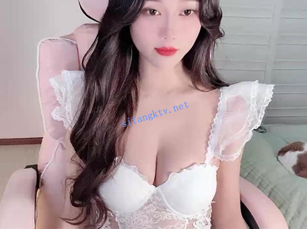 重磅~超级女神~ CNNANAoo 美女超漂亮~大长腿~跳蛋玩高潮喷S 图 01
