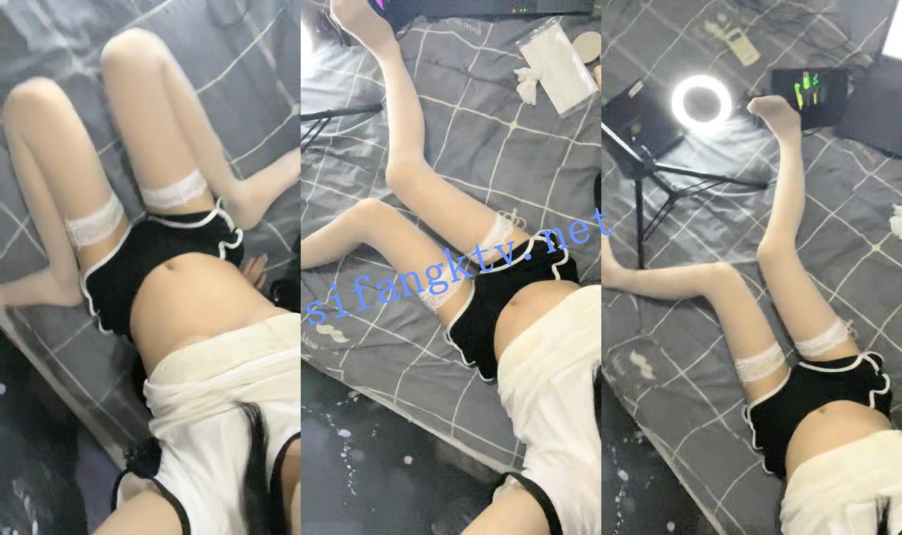 ⚡高颜值二次元可爱萝莉妹妹! 小布丁 害羞开收费自慰~ 图 04