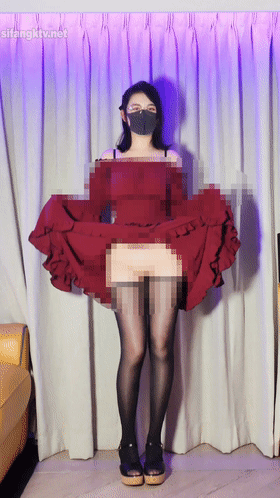 推特网红 奶咪 可爱少女8月 涩谷辣妹+魔女日常裸舞塞肛自插 图 07