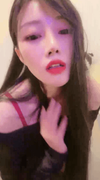 ♆ 奈奈奈奈美惠 推荐!天生狐媚女神~自慰狂扣白浆~尿尿~ 图 01