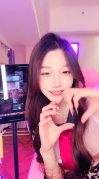 ♆ 董小姐 舞蹈女神~完全放飞~首次道具自慰~流白浆~! 图 01