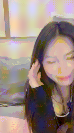 女神尺度突破!终于露脸了~ 伽伽 道具自慰!害我射了3次 图 01