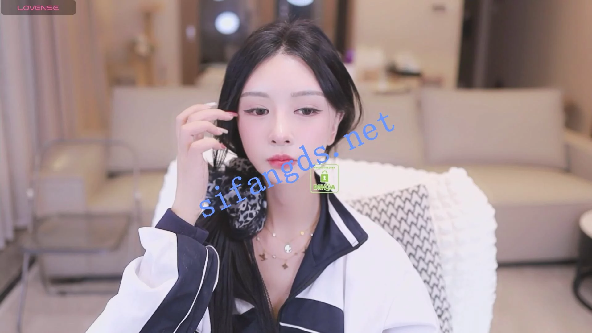 ♆ Bella-999 神似Angelababy~全裸道具自慰! 图 09