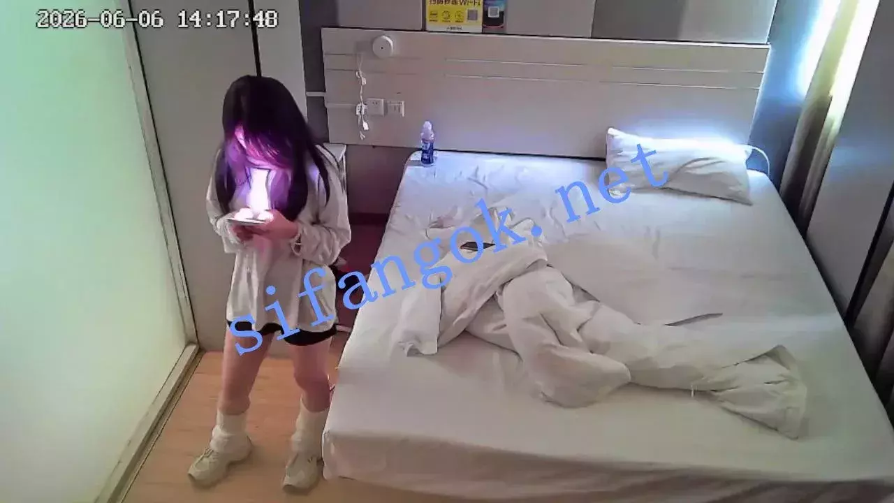 ⏪酒店偷拍⏩白袜短发美少女让男人压身上操嫩穴 图 10