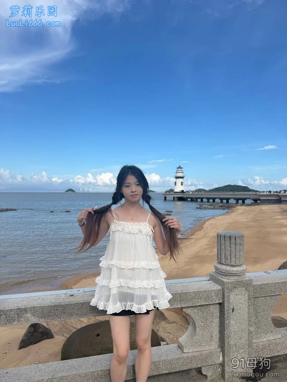 网络泄密 和男友的自拍 前戏玩手机后入啪啪 图 01